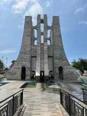Majestic monument with modern architectural design in Ghana, part of Timeh Tours cultural tours.