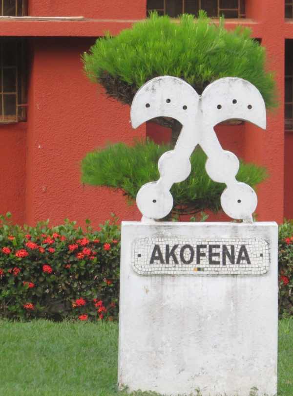 akofena symbol in Ashanti Kingdom
